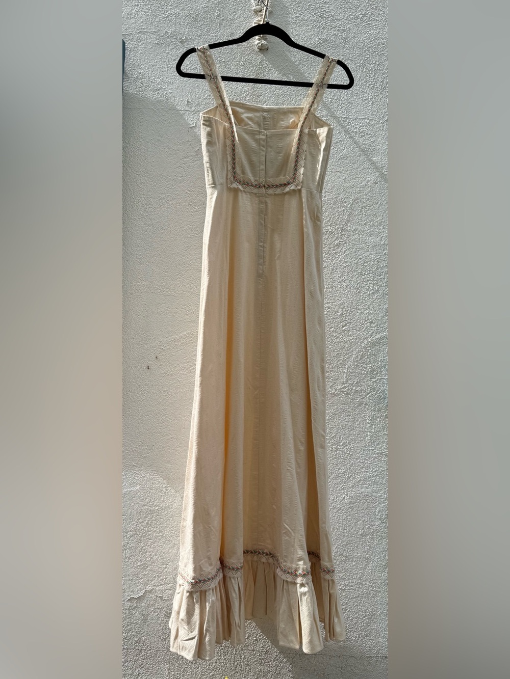 Vintage cream maxi prairie dress with bright colored embroidery - Picture 2 of 5